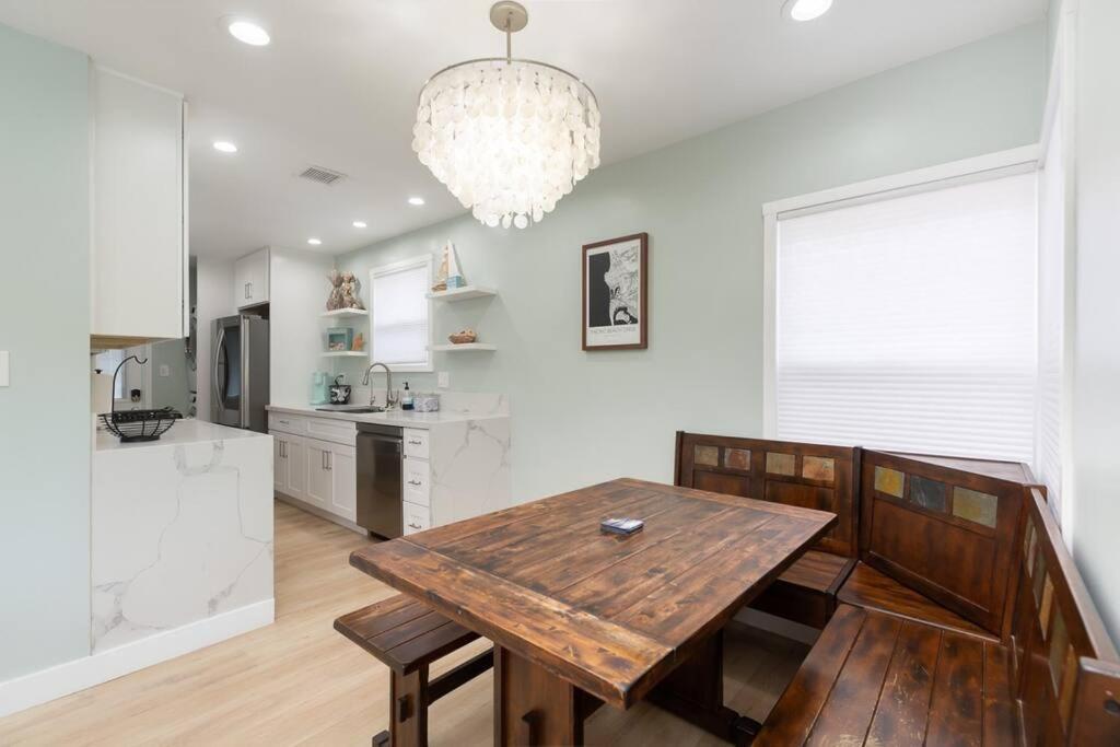 Beach House In The Heart Of Pb San Diego Extérieur photo
