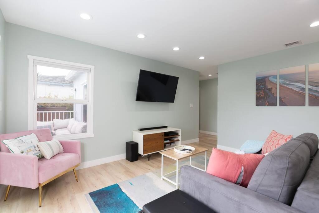 Beach House In The Heart Of Pb San Diego Extérieur photo