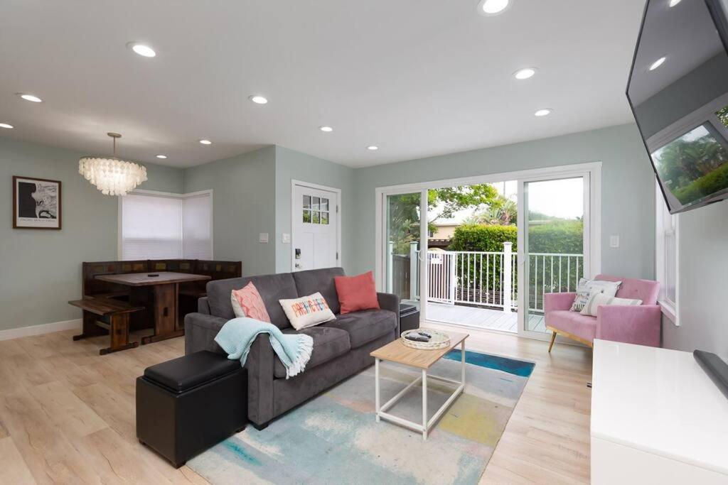 Beach House In The Heart Of Pb San Diego Extérieur photo